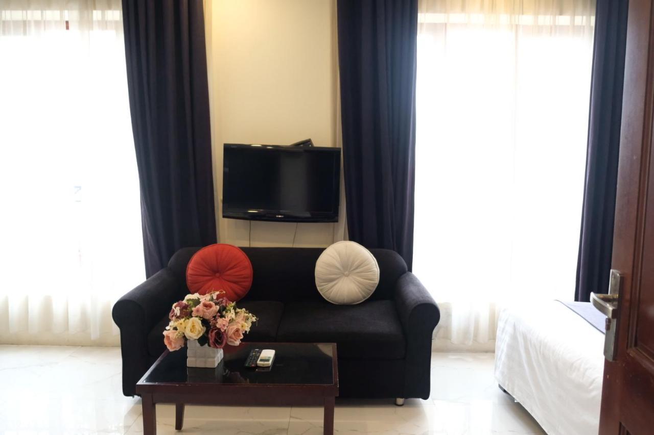 Aisha Hotels And Apartments Hanoi Buitenkant foto