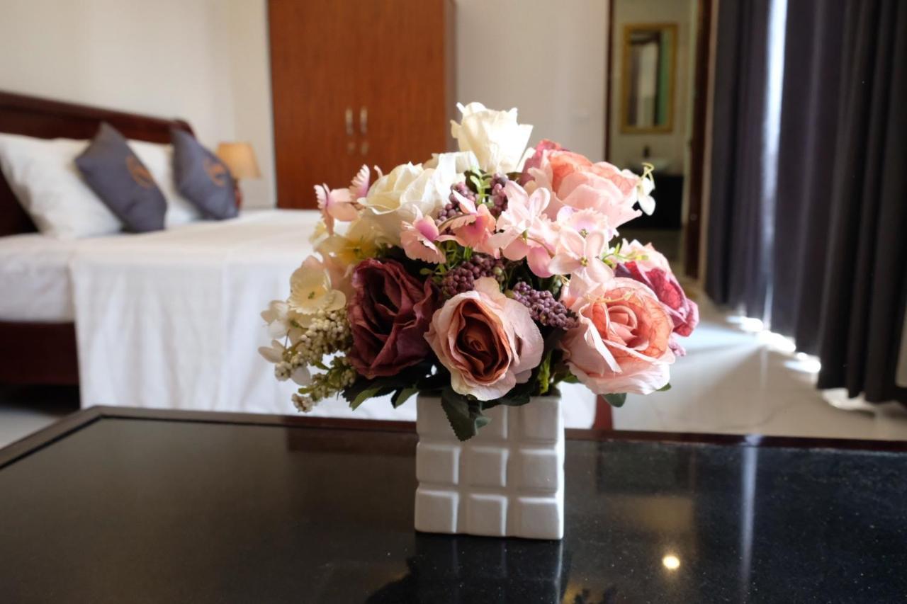 Aisha Hotels And Apartments Hanoi Buitenkant foto