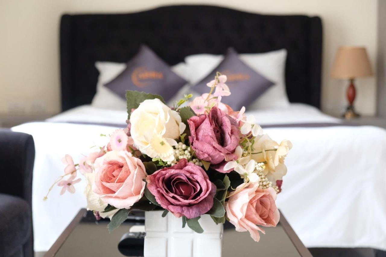 Aisha Hotels And Apartments Hanoi Buitenkant foto