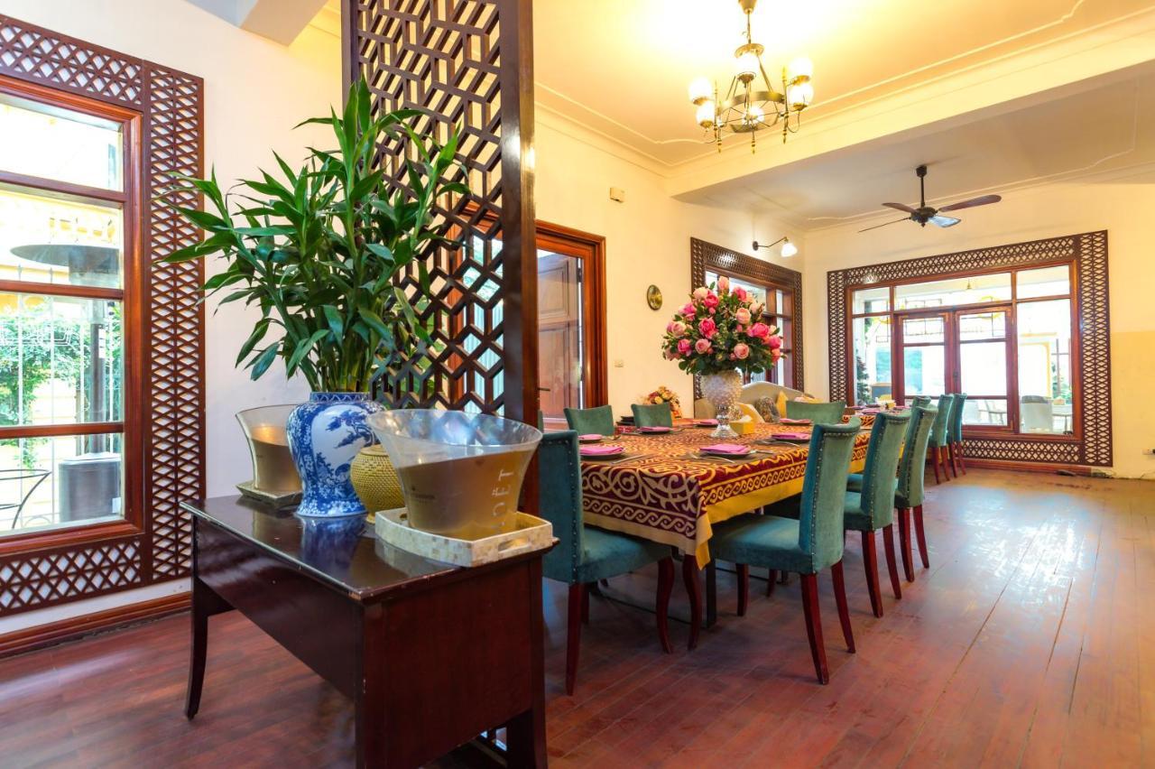 Aisha Hotels And Apartments Hanoi Buitenkant foto